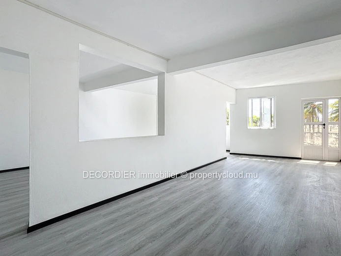 For Rent - Offices - Grand Baie (Sole Mandate)