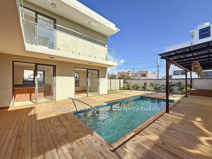 Charming house with pool
