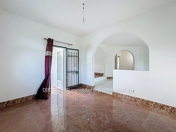 Opportunity to seize in St Antoine
