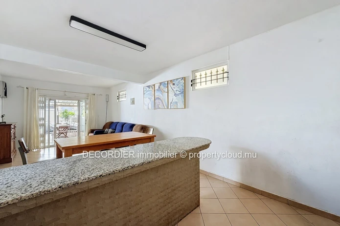 House for Rent with Private Pool – Bain Bœuf