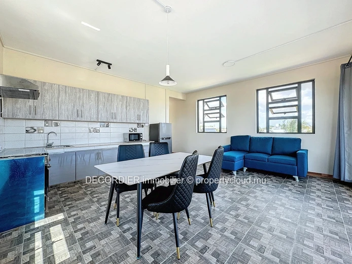 Apartment located on the 2nd floor at 5 minutes walk from the beach