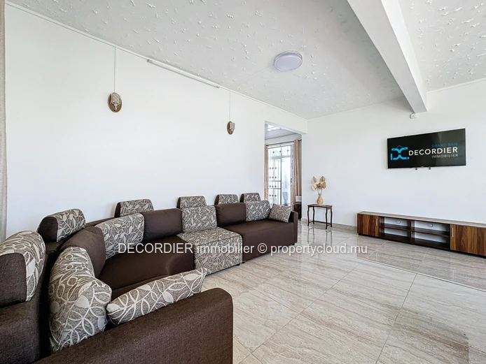 Apartment located 2 minutes' walk from Pereybere beach