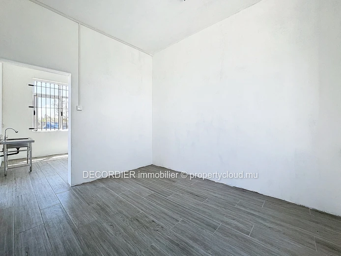 For Rent - Commercial Premises - Grand Gaube