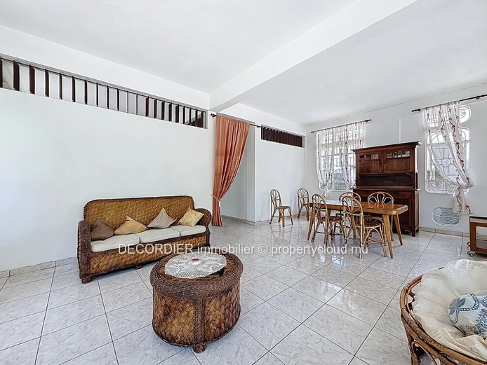 Home in Roche Noires,just steps from the ocean