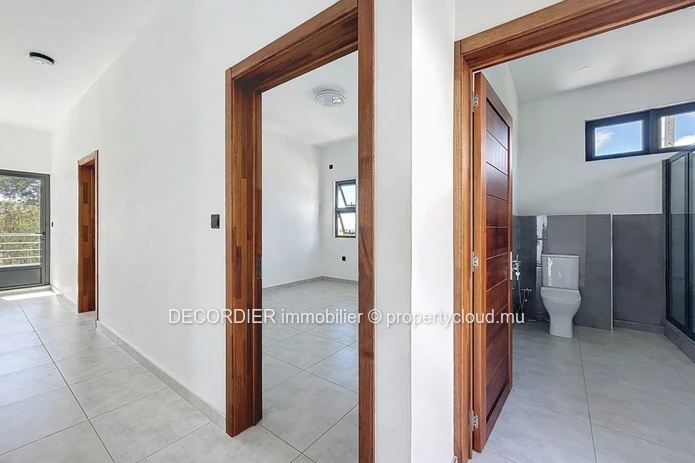 Villa moderne à vendre