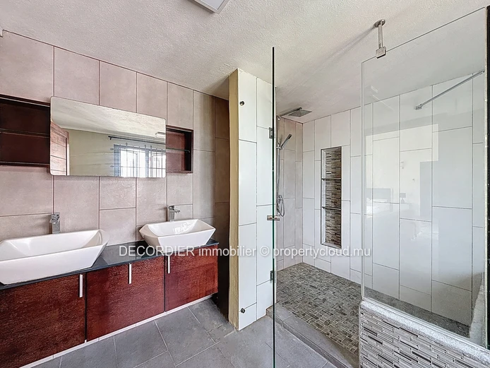 House for Sale in Pereybere