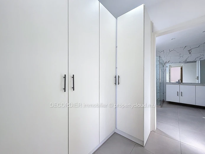 For Rent – Pereybere
