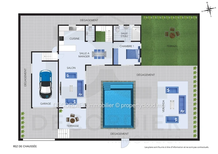 Detached house with swimming pool