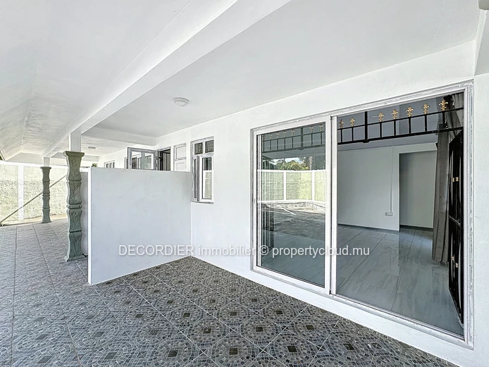 New Building – 3 Appartments available