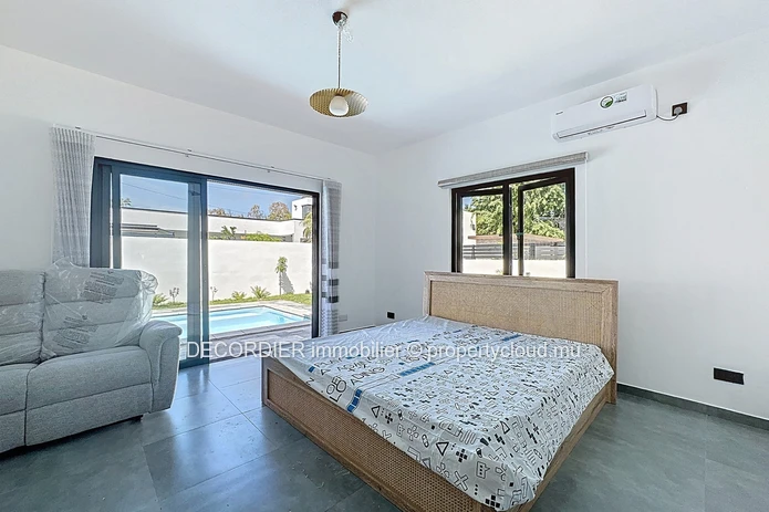 Modern villa with swimming pool – Ideal location, dream lifestyle