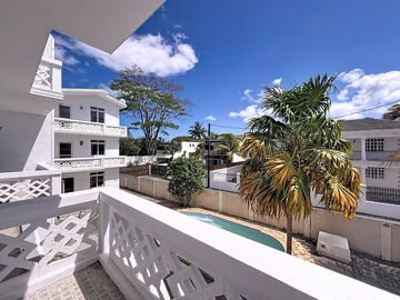 Appartement de 10 Chambres