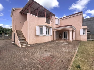 Maison de 4 Chambres