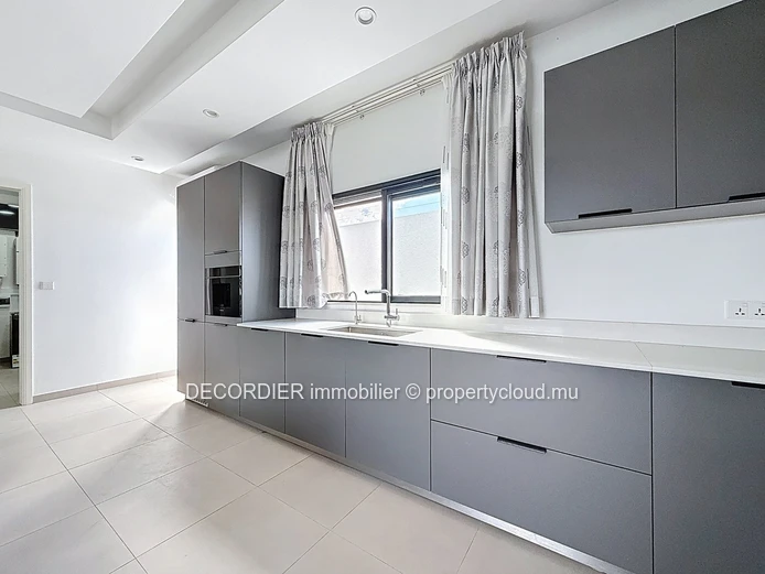 For Rent – Pereybere