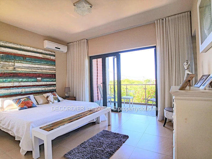 Grand Gaube, située dans un quartier résidentiel calme, splendide villa