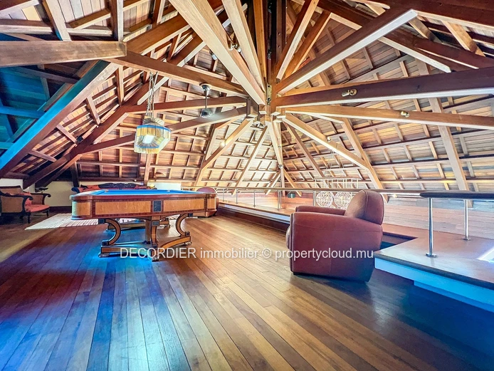 An exceptional property with generous volumes in a unique setting
