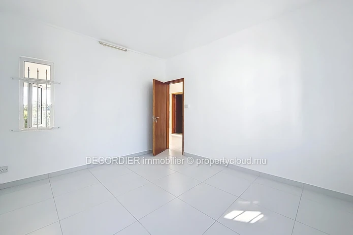 Charmante maison à vendre à Pereybère