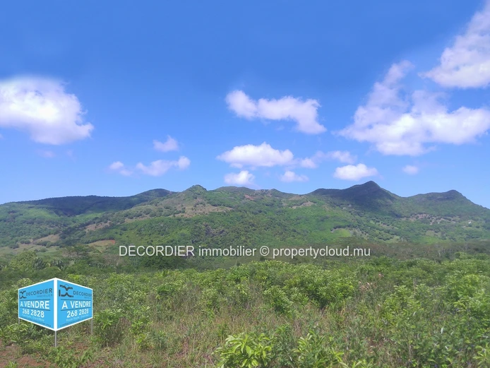 Terrain agricole de 464.62 arpents en vente de Quartier de la savanne à Chamarel
