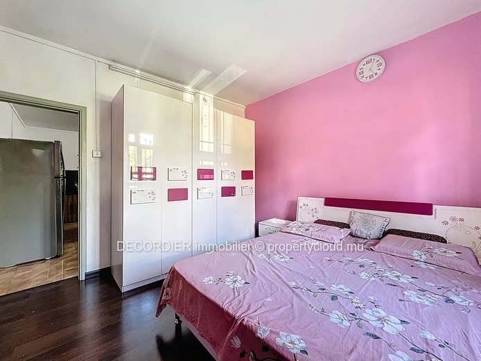 Maison Spacieuse à vendre à Trou aux Biches Road, Triolet