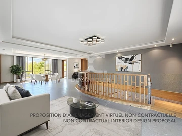 6 Bedroom House