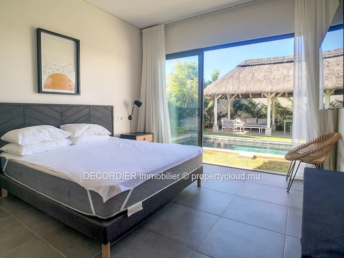 Villa contemporaine située dans une résidence sécurisée - Accessible aux étrangers (Mandat exclusif)