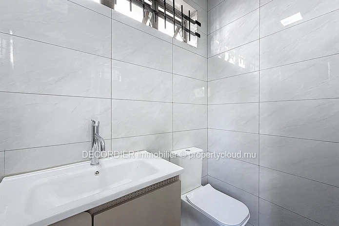 Apartment under construction in Mont Choisy (Sole Mandate)