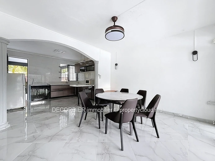 Spacious House for Rent (Sole Mandate)