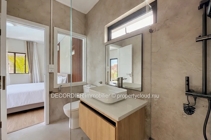 Beautiful House for Rent in Calodyne