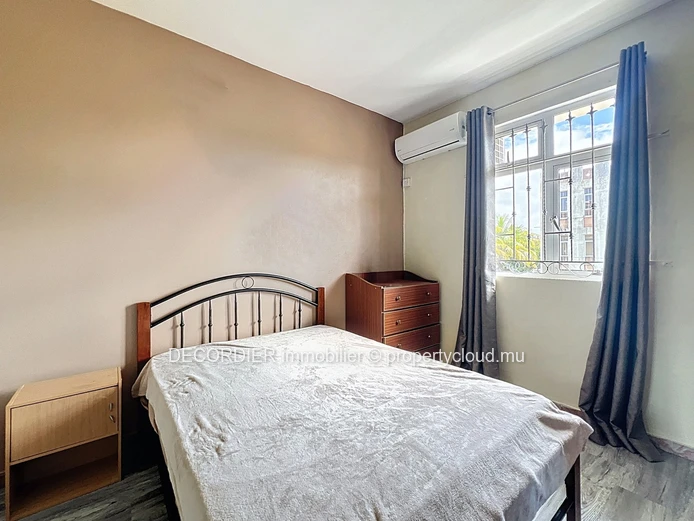Spacious flat for sale (Sole Mandate)