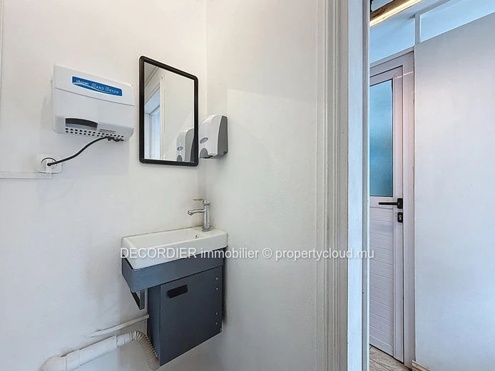 Business premises for sale