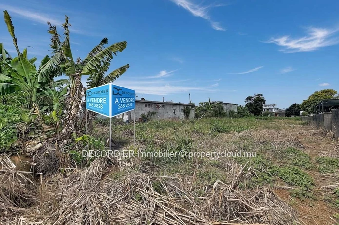 Land for Sale – Saint-Pierre