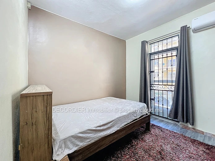 Spacious flat for sale (Sole Mandate)