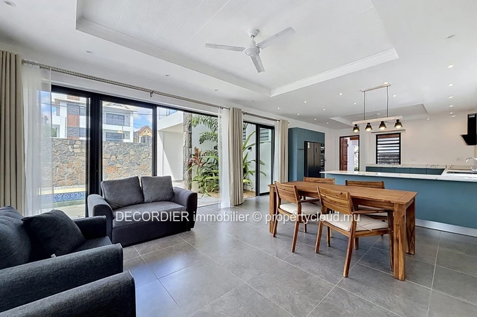 Villa moderne en location à Troux aux Biches