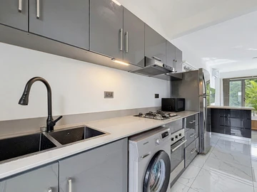 3 Bedroom Apartment