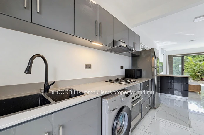 Charming Duplex for Rent in Pereybère