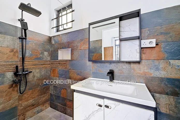 Charming Single-Storey House