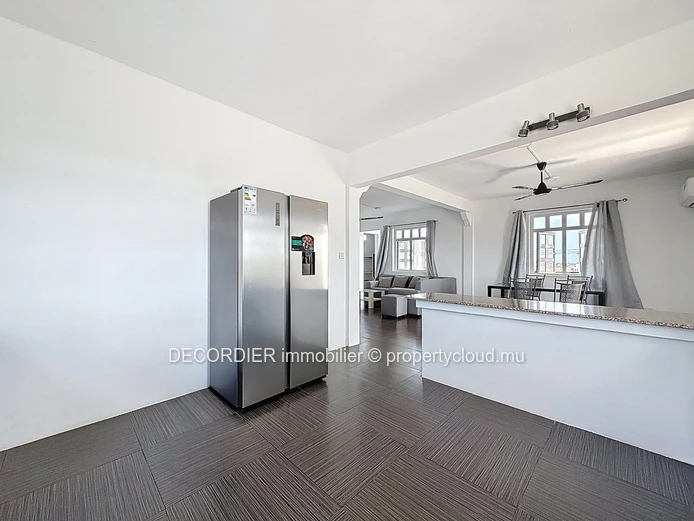 Spacious apartment for Sale