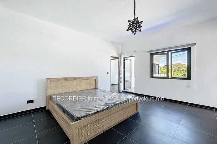 Modern villa with swimming pool – Ideal location, dream lifestyle