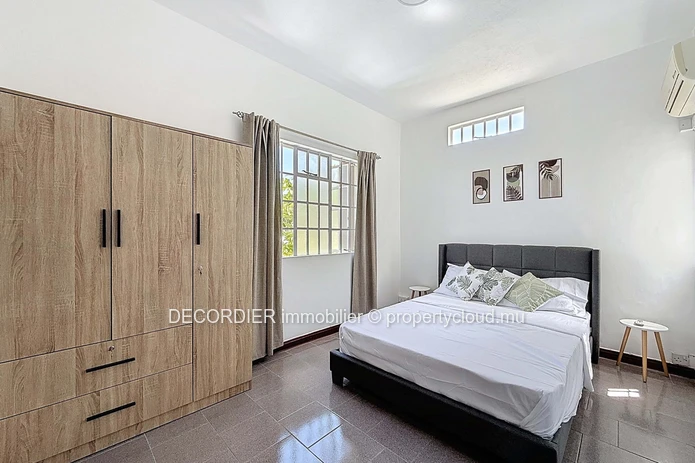 Triplex for rent - Pereybere