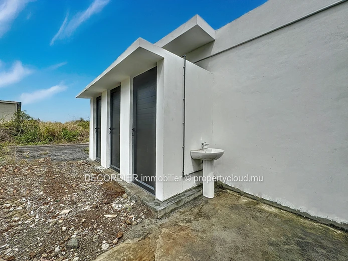 Commercial premises