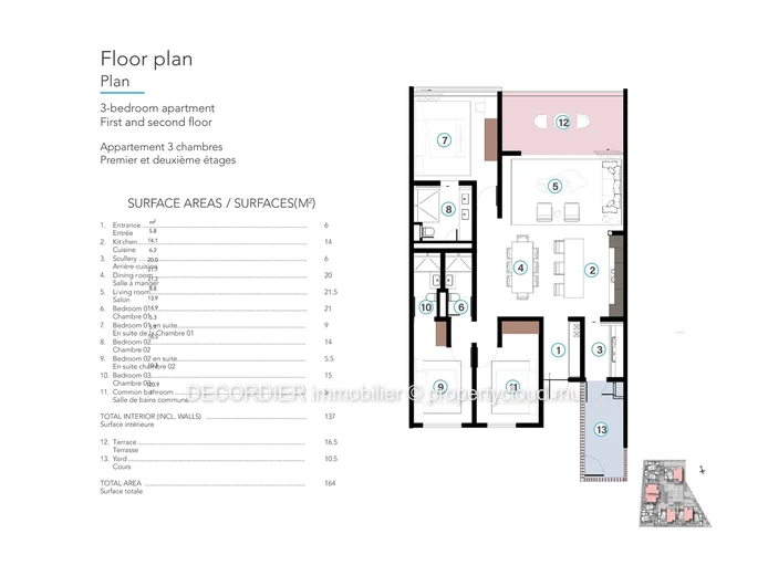Appartement with beach access and hotel services, accessible to foreigners.