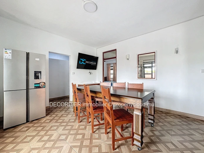 Opportunité d'investissement : Grande maison à Mont Choisy