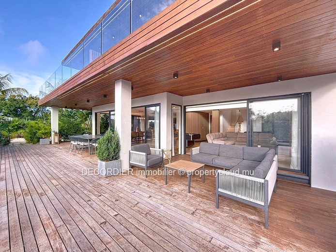 Superbe maison contemporaine à Calodyne, proche de la mer