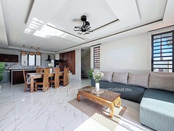 Modern Villa for Rent – Chemin Vingt Pieds, Grand Baie