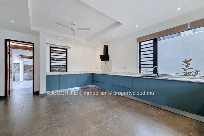Superbe villa à vendre à Trou aux Biches