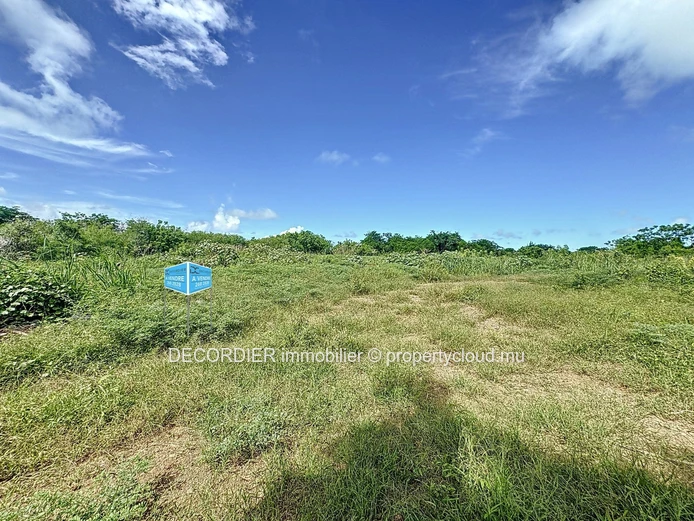 Residential land in Grand Gaube, ready to build!