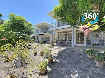 7 Bedroom House