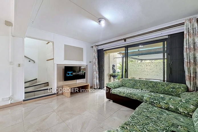 Townhouse for rent – Flic en Flac