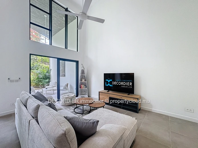 Magnifique appartement de type duplex situé à Pointe aux Cannoniers