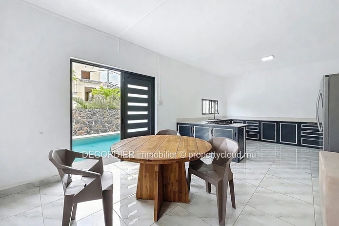 Modern two-storey house with swimming pool