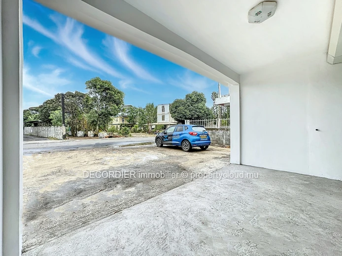 Commercial premises